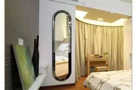 風水 床的位置 镜子可以对着门吗